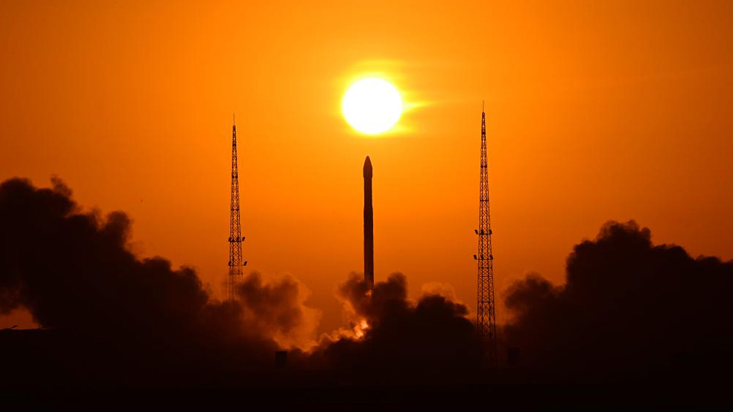 China lança quatro satélites meteorológicos | Mundo & História