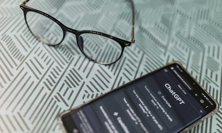 GPT Store: OpenAI estreia loja para usuários comprarem e venderem chatbots personalizados | Mundo & História