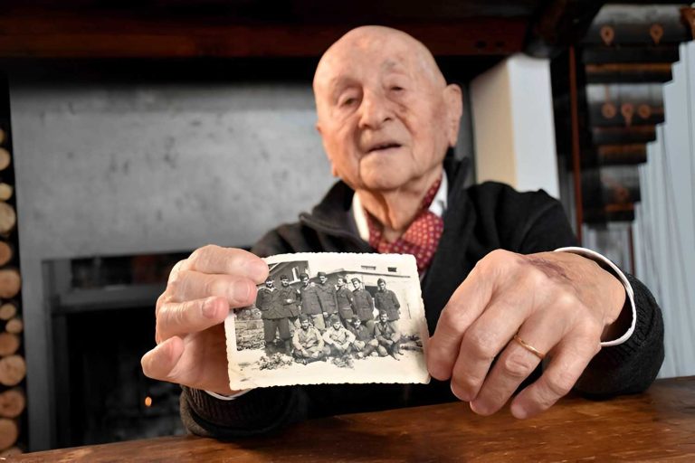 'Último carcereiro de Mussolini' morre na Itália aos 101 anos | Mundo & História