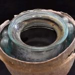 Arqueólogos descobrem vinho ainda líquido mais antigo do mundo | Mundo & História