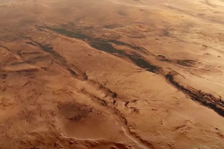 Estudo identifica gelo em vulcões de Marte pela 1ª vez | Mundo & História
