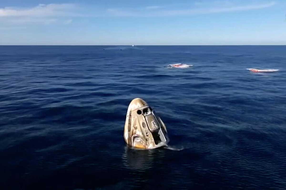 Astronautas voltam à Terra após 9 meses bloqueados na ISS